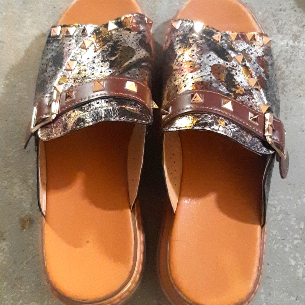Slide sandle